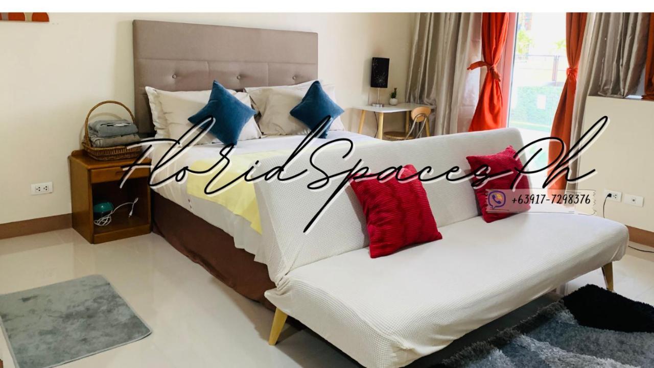 One Palm Tree Villas Condominium - Studio 2Nd Fl With Balcony - Across Terminal 3 Airport Pasay Kültér fotó