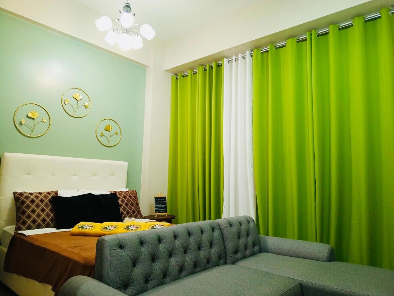 One Palm Tree Villas Condominium - Studio 2Nd Fl With Balcony - Across Terminal 3 Airport Pasay Kültér fotó